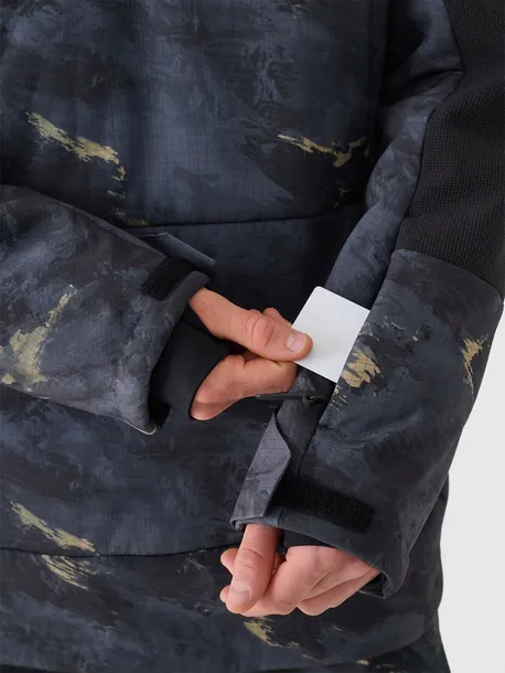 4f-meska-kurtka-technical-jacket-material-dominujacy-poliester