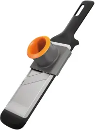 fiskars-tarka-szatkownica-do-warzyw-functional-form-1014416