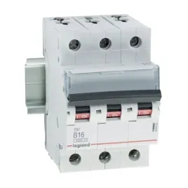 wylacznik-nadpradowy-s-303-3p-b-16a-6000a-tx3