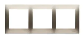 ramka-3-krotna-uniwersalna-ip20-ip44-zloty-mat-simon54
