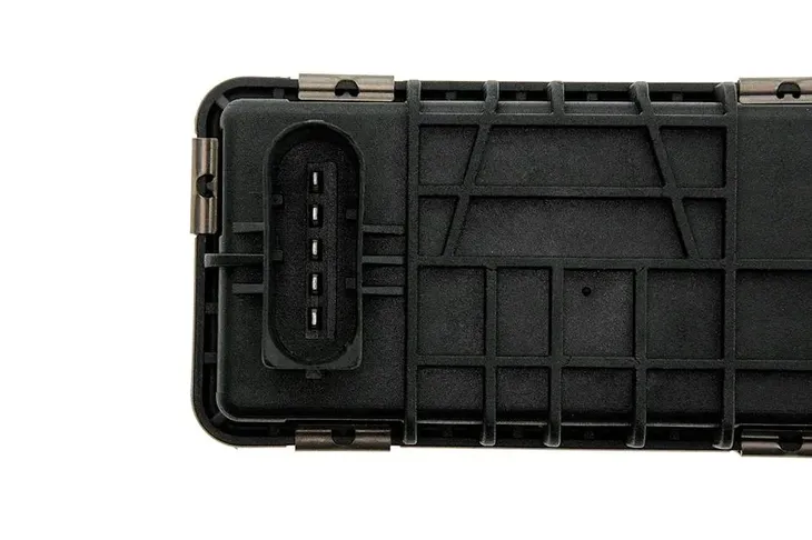 sterownik-turbiny-bmw-e46-320d-2001-numer-katalogowy-oryginalu-bmw-11657790992-bmw-11657790994-bmw-7790992-bmw-7790994