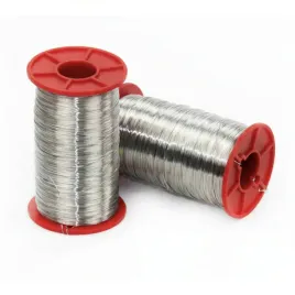 drut-nierdzewny-do-nawlekania-ramek-pszczelich-rolka-03-mm-500-g