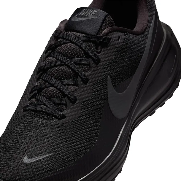 revolution-8-marka-nike-kod-producenta-hj9198