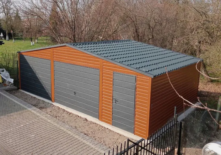 garaz-blaszany-8x6m-premium-material-wykonania-metal