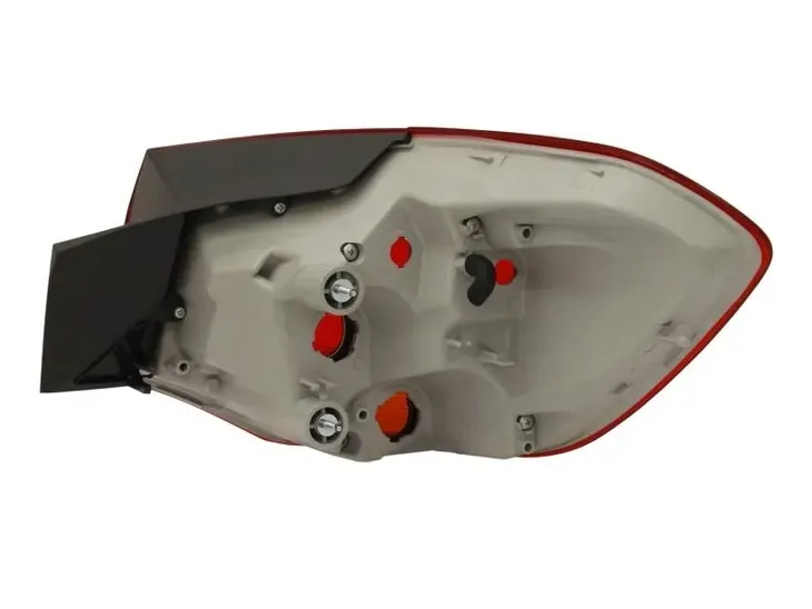 lampa-tyl-numer-katalogowy-oryginalu-opel-1222217-opel-1222437-opel-13282242-opel-13307435