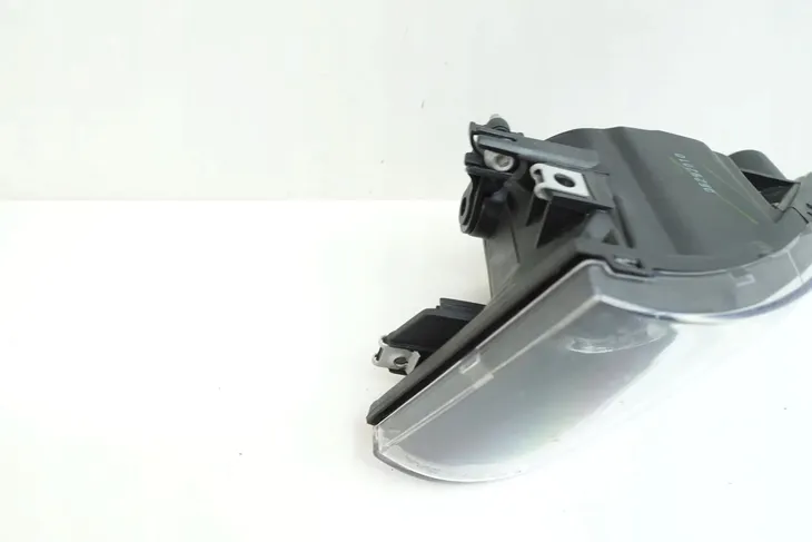 halogen-bmw-3-e92-06-l-strona-zabudowy-lewa
