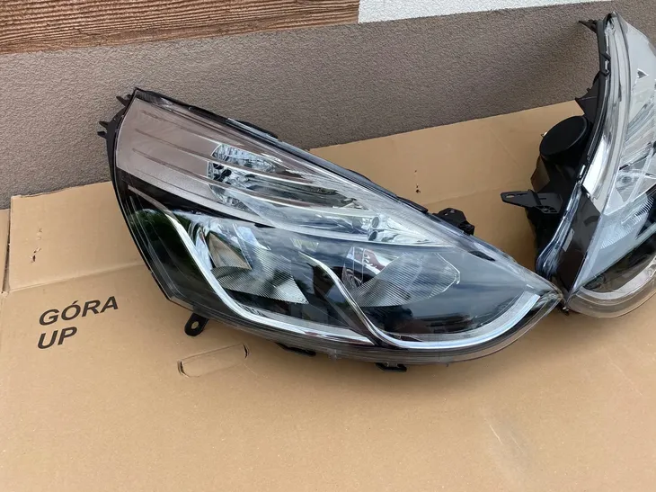 reflektor-renault-clio-12-p-producent-czesci-tyc