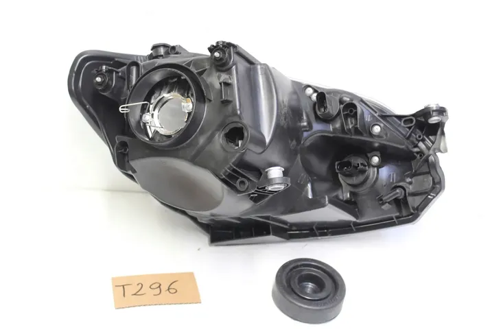 reflektor-vw-up-11-l-stan-nowy-strona-zabudowy-lewa