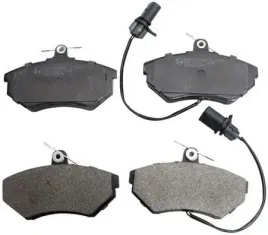 klocki-ham-przod-audi-a4-94-exeo-08-denckermann