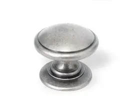 galka-meblowa-30-mm-antyk-tazio-raczka-uchwyt-szafki-mosiadz-stara-stal