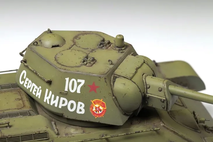 1-35-soviet-medium-tank-t-34-76-mod-1942-marka-zvezda-stan-nowy