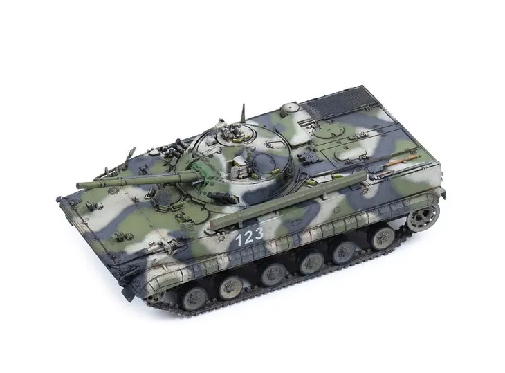 1-72-bmp-3-infantry-fighting-vehicle-marka-zvezda-stan-opakowania-oryginalne