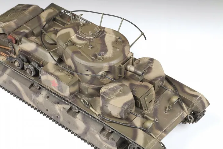 1-35-soviet-medium-tank-t-28-stan-opakowania-oryginalne