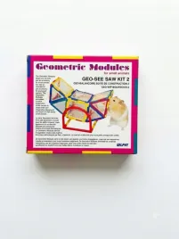 zabawka-geometryczna-dla-chomika-ze-stojakiem