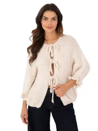 sweter-damski-o-kroju-oversize-z-wiazaniem