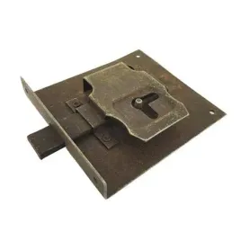 zamek-meblowy-na-klucz-70-mm-pol-wpuszczany-stare-zelazo-retro-antyk-prawy