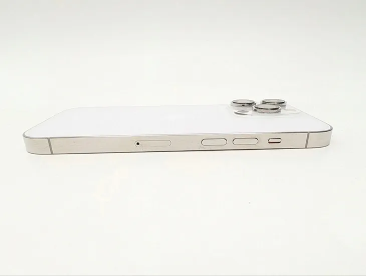 apple-iphone-14-pro-128-gb-srebrny-rozdzielczosc-nagrywanych-filmow-4k