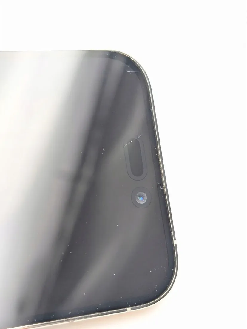 apple-iphone-14-pro-128-gb-srebrny-model-telefonu-iphone-14-pro