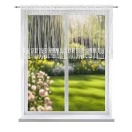 krotka-firanka-z-markizety-z-gipiura-15-cm-biala-50x40-cm-na-tasmie-tunel