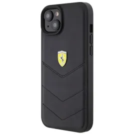 ferrari-pokrowiec-hardcase-do-iphone-15-plus-14-plus-6-7-quilted-logo-metal