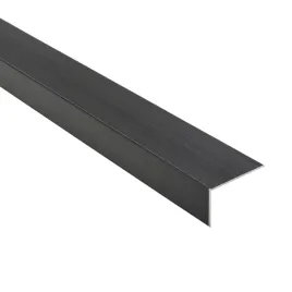 katownik-aluminiowy-schodowy-ryflowany-40x25x15mm-cezar-czarny-szczotkowan