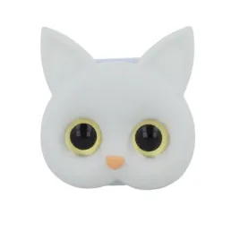 cat-holder-bialy