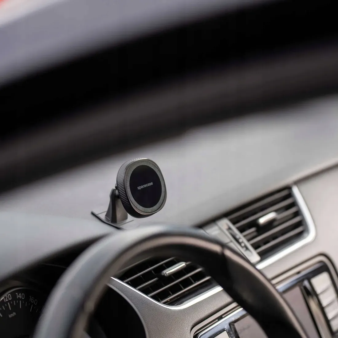 spacecase-car-holder-sc05-dash-console-magsafe-black