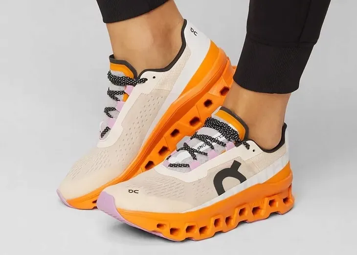 on-running-buty-biegowe-6198652-37-cloudmonster-model-cloudmonster