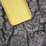 spacecase-silicone-case-iphone-15-yellow-kolor-zolty