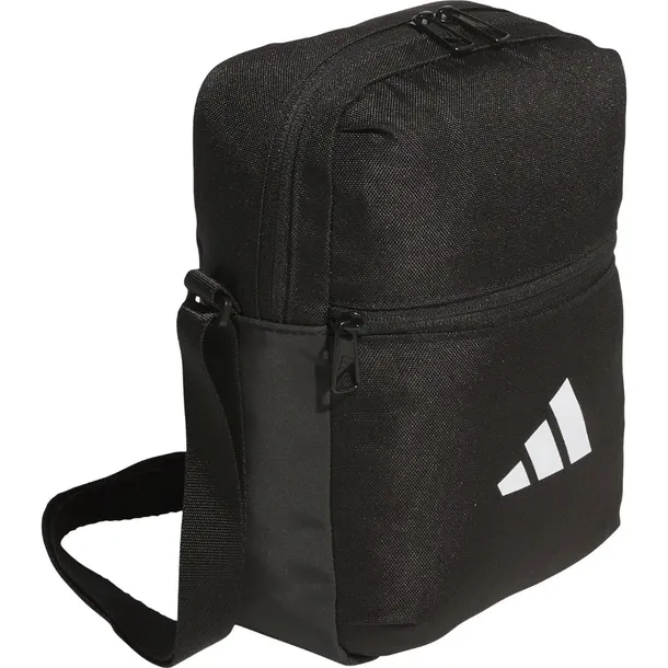 essentials-marka-adidas