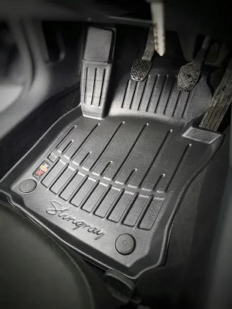 dywaniki-gumowe-3d-do-nissan-note-ii-e12-2012-stan-nowy-producent-stingray