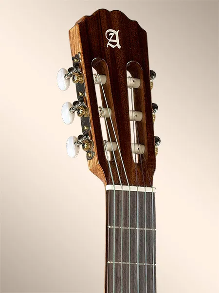 alhambra-2c-gitara-klasyczna-marka-alhambra