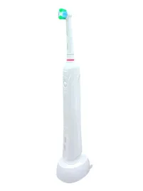 szczoteczka-do-zebow-elektryczna-braun-oral-b-pro-1-200-biala-3-tryby