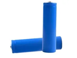 akumulator-18650-bateria-do-latarki-8800mah-2szt