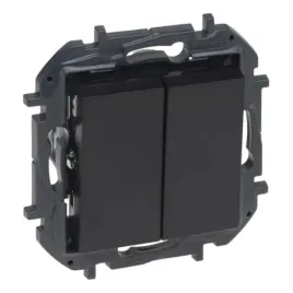 legrand-863505b-niloe-step-lacznik-swiecznikowy-10-ax-czarny
