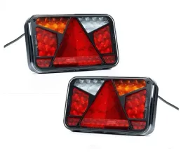 lampy-tylne-uniwersalne-led-z-trojkatem-7-funkcyjna-przewod-o-dlugosci-1