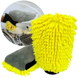 dwustronna-rekawica-z-mikrofibry-przeznaczona-do-mycia-samochodow