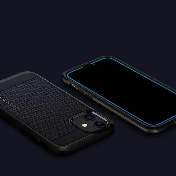 szklo-hartowane-do-iphone-13-13-pro-spigen-alm