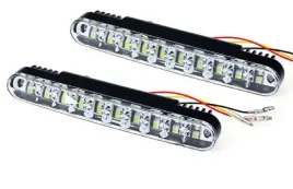 swiatla-led-do-jazdy-dziennej-e4-rl-400lm-drl-z-kierunkowskazem