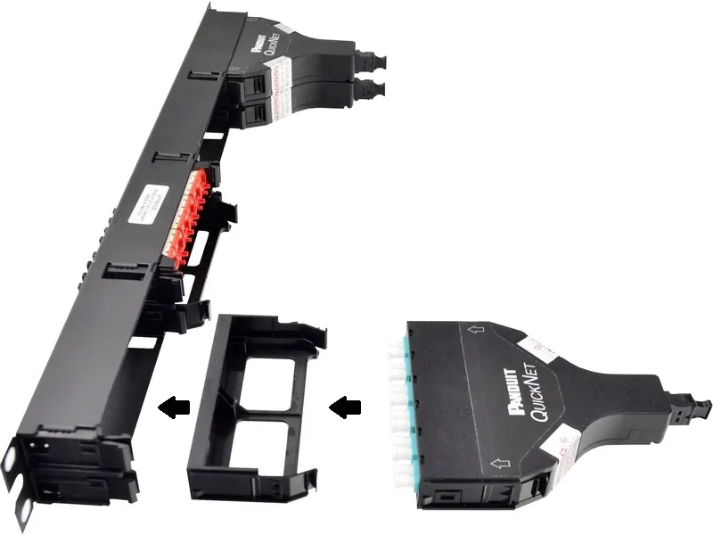 panduit-pusty-patch-panel-48-portowy-prosty-19-rack-qpp48hdbl-stan-nowy