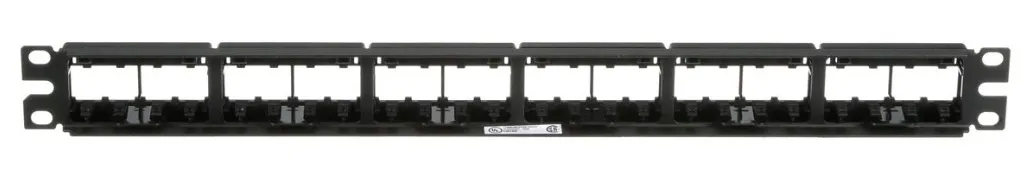 panduit-mini-com-patch-panel-pusty-patchpanel-prosty-19-rack-24x-rj45-1ru-stan-nowy