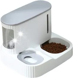 podajnik-dozownik-karmy-i-wody-dla-psa-kota-385l-poidlo-2w1