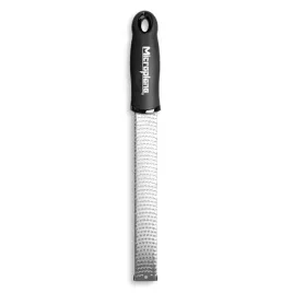 tarka-skrobak-cytrusow-cytryn-skorek-premium-classic-zester-czern-microplan
