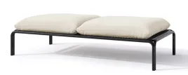 pufa-ogrodowa-worcully-150x72-cm-bezowa-czarny-stelaz