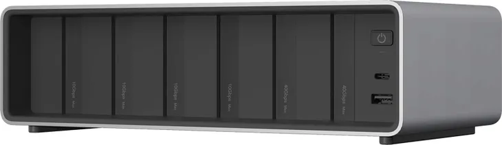 profesjonalna-stacja-dokujaca-lexar-workflow-wf800