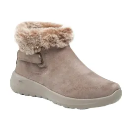 skechers-on-the-go-joy-first-glance-36