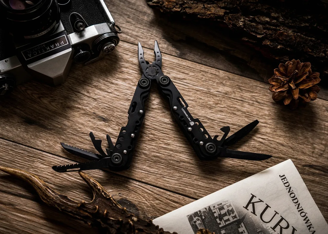 peterson-multitool-narzedzie-wielofunkcyjne-etui
