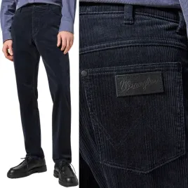 wrangler-river-dark-navy-klasyczne-zwezane-granatowe-sztruksy-w36-l32