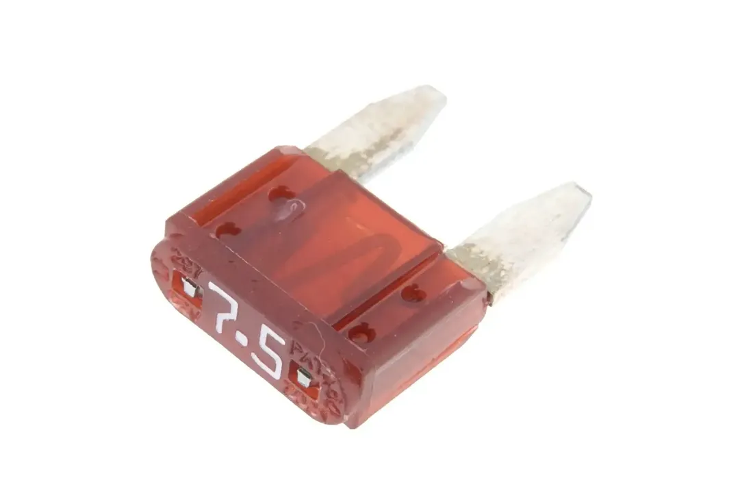 mini7-5a-bezpieczniki-plaski-mini-75-a