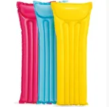 materac-do-plywania-neon-grubosc-0-2-mm